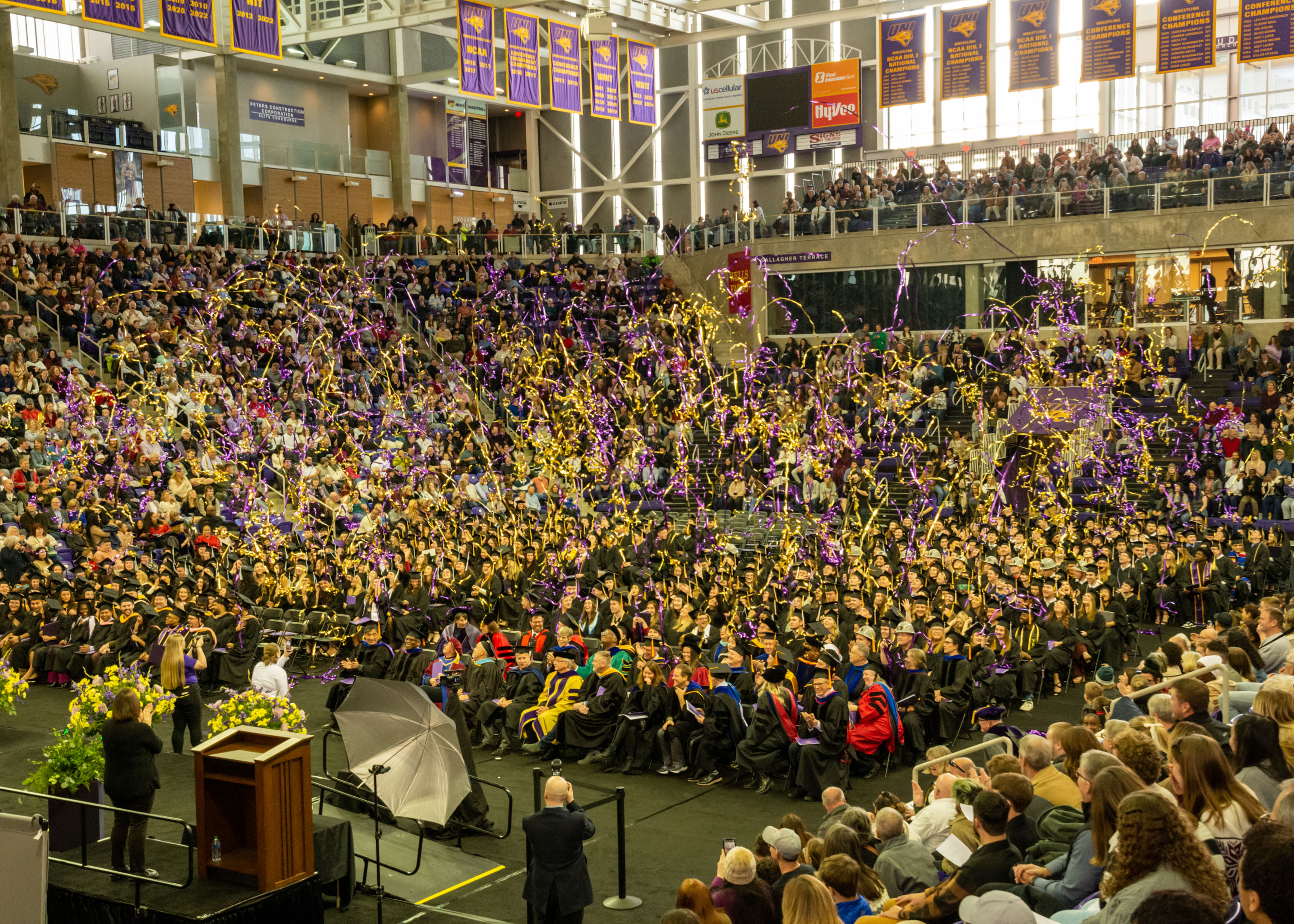 Fall 2024 Commencement Streamer Photo